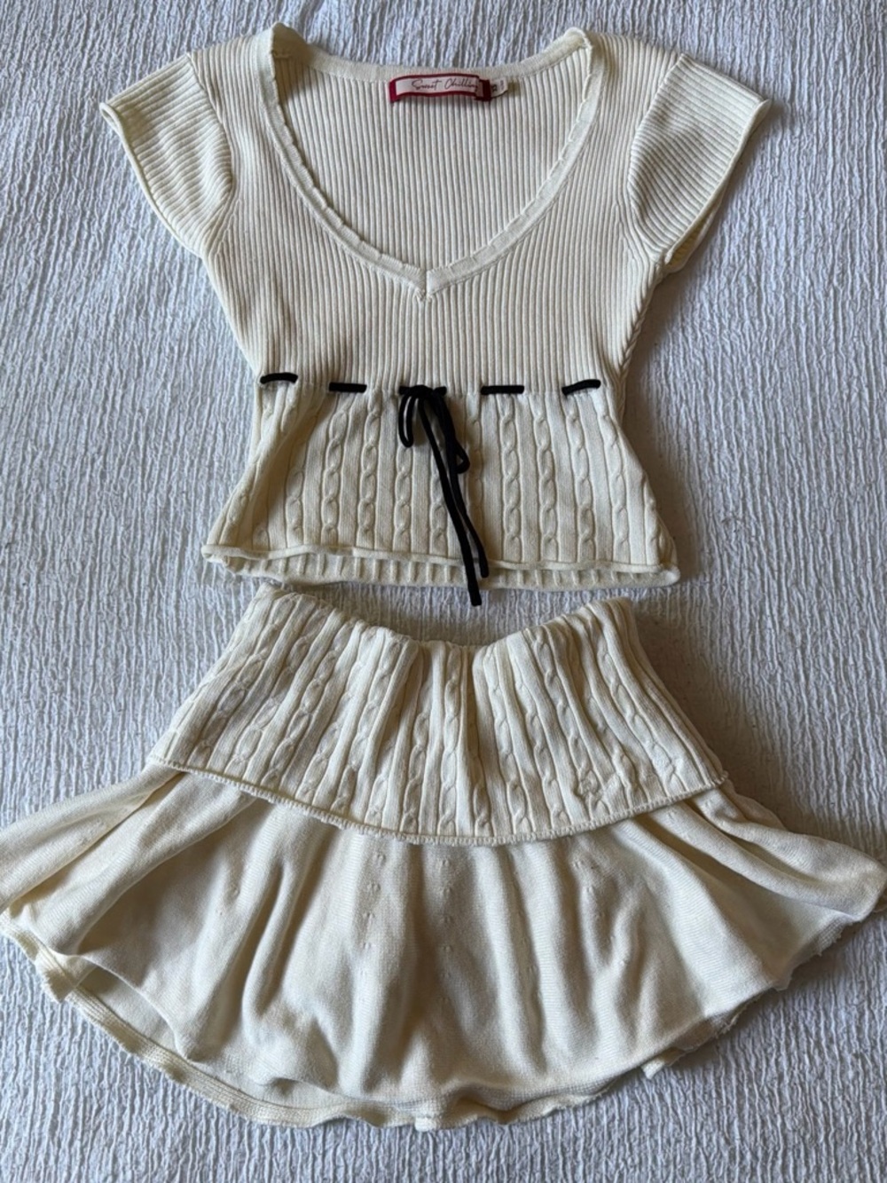 Sweet Chilling Cream Cable-Knit Skirt Set